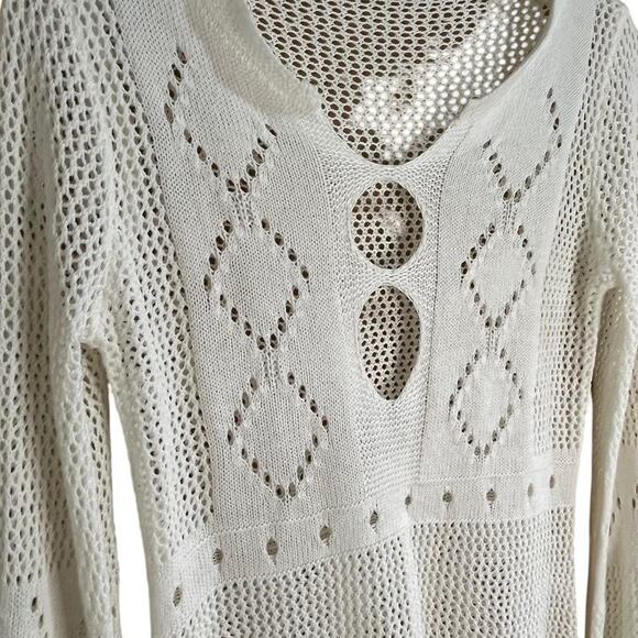 White knit dresscover - Picture 4 of 5